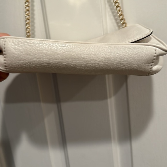 Michael Kors White Shoulder Bag or Crossbody with adjustable chain - Picture 8 of 8